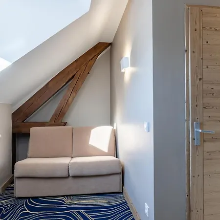 Hotel Madame Les Cimes 3*