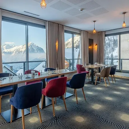 Madame Les Cimes Hotel 3*